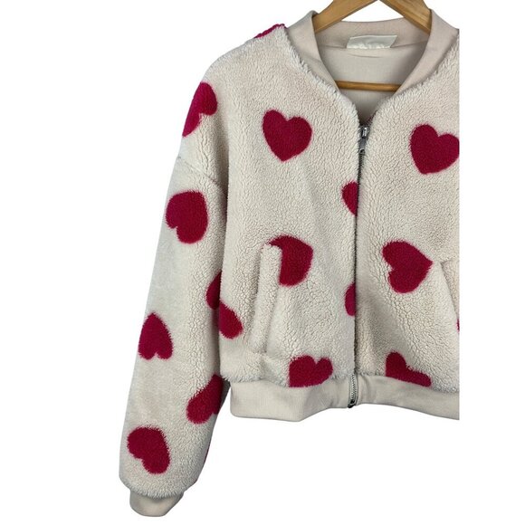 No Boundaries L Faux Fur Heart Print Zip-Up Jacket - Picture 4 of 6